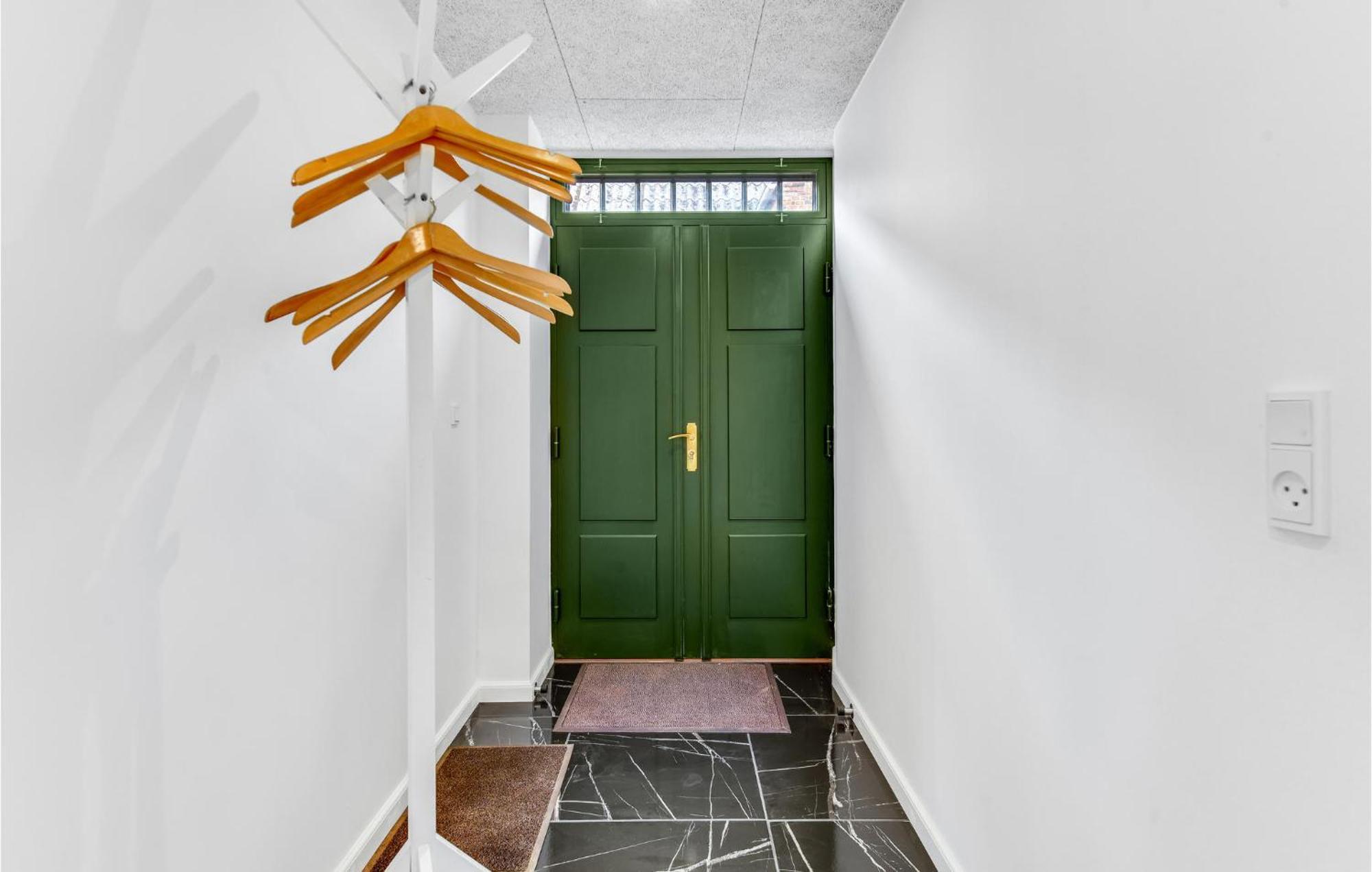 Pet Friendly Home In Hojer With Kitchen Exterior foto